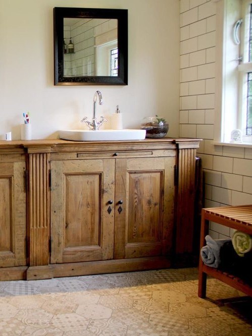Farmhouse Bathroom