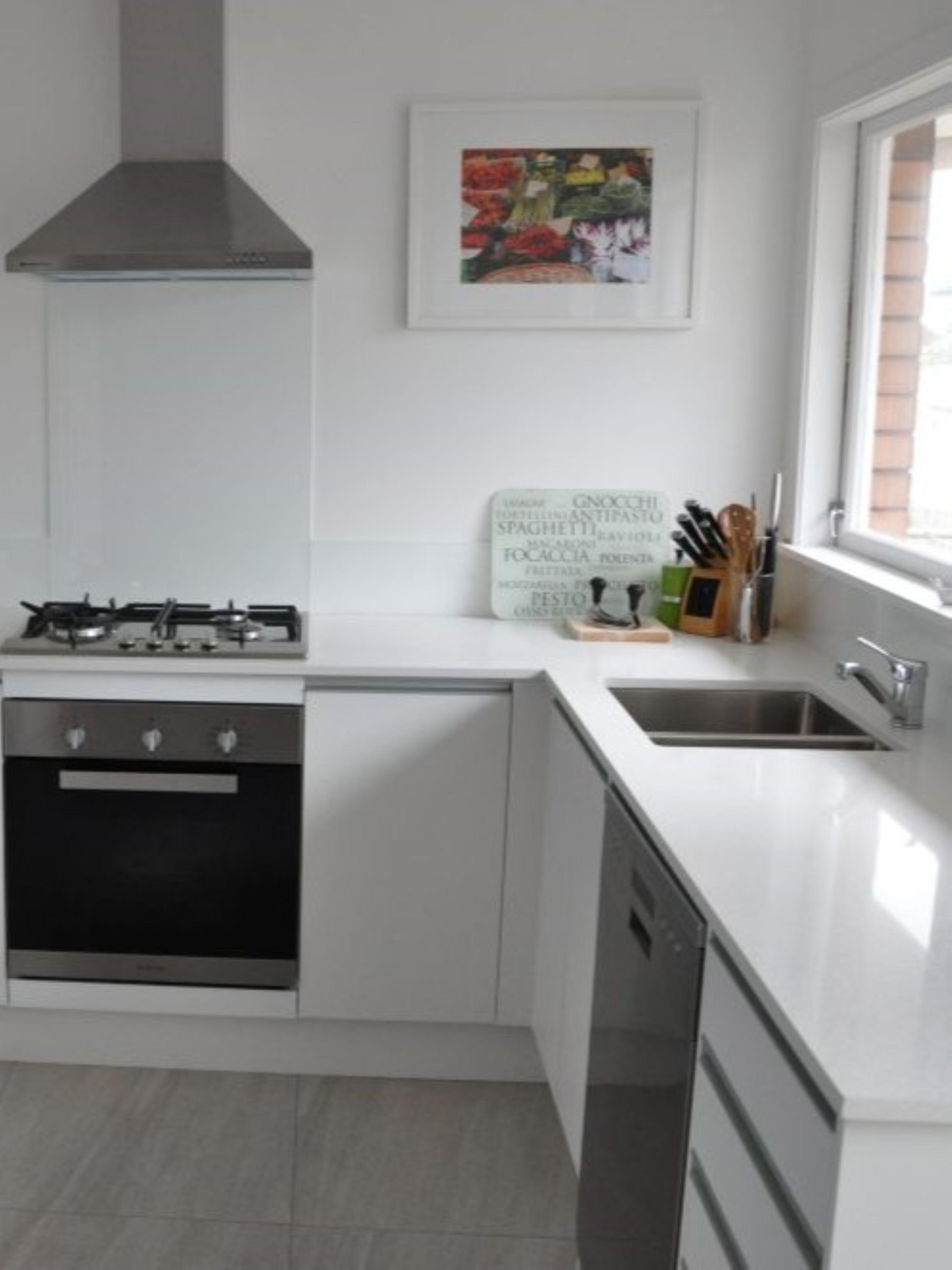 Old Lake Rd Kitchen